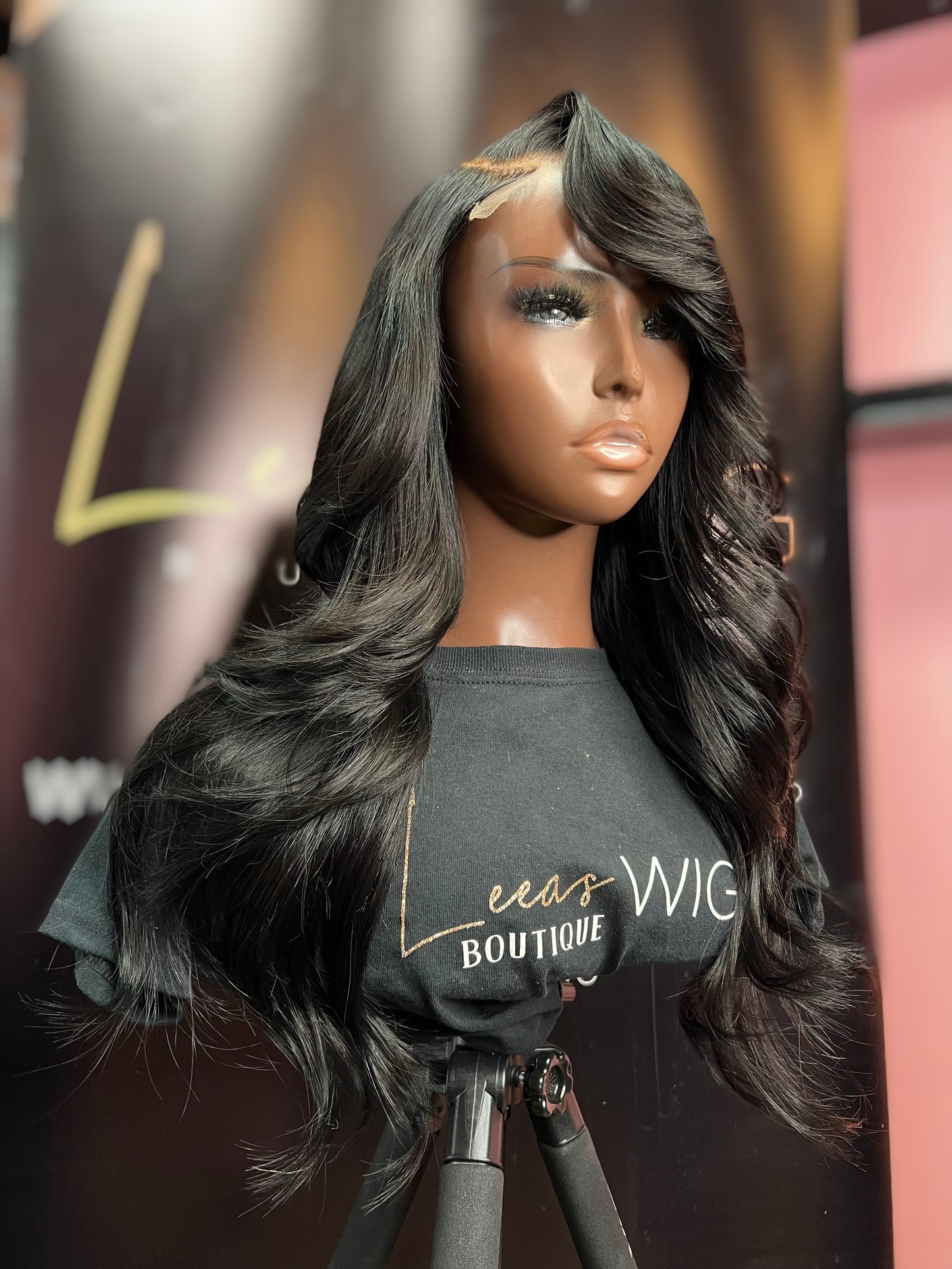 20 INCH 5X5 HD CLOSURE LAYERED WIG BLACK