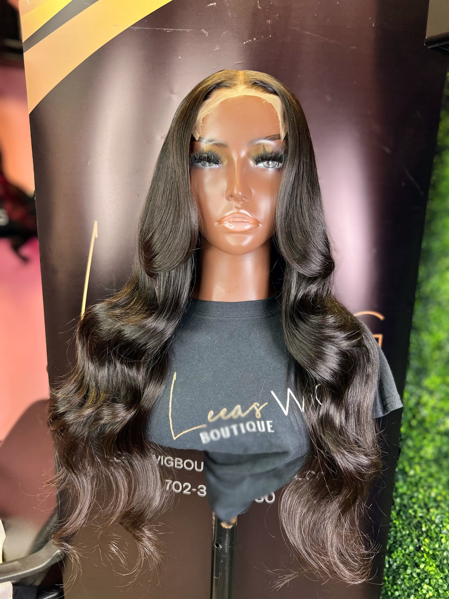 GLUELESS HD 5X5 CLOSURE WIG 22 INCH NATURAL BLACK