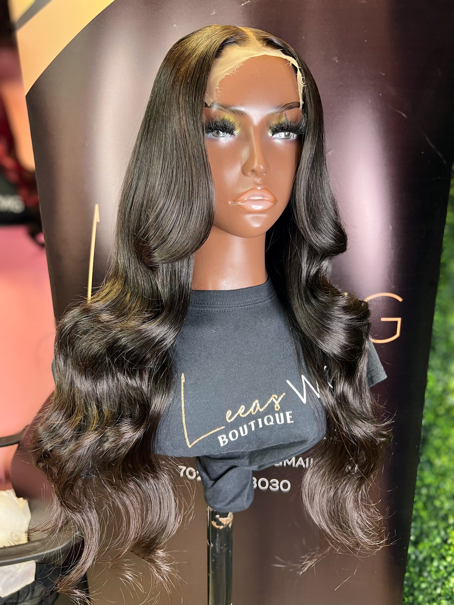 GLUELESS HD 5X5 CLOSURE WIG 22 INCH NATURAL BLACK