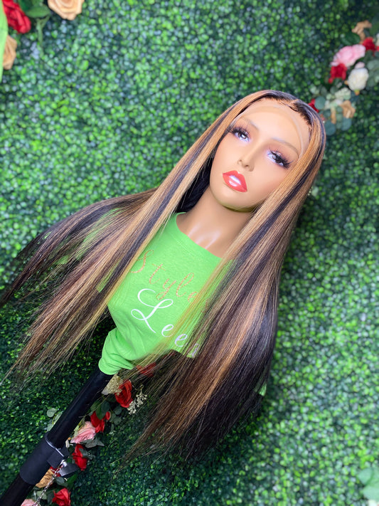 HIGHLIGHTS FRONTAL WIG 22 INCH