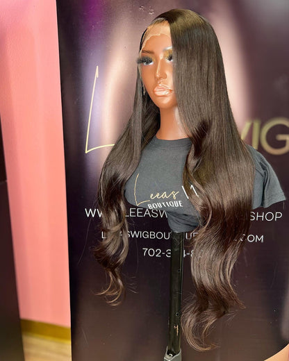 28 INCH HD NATURAL BLACK FRONTAL LACE WIG
