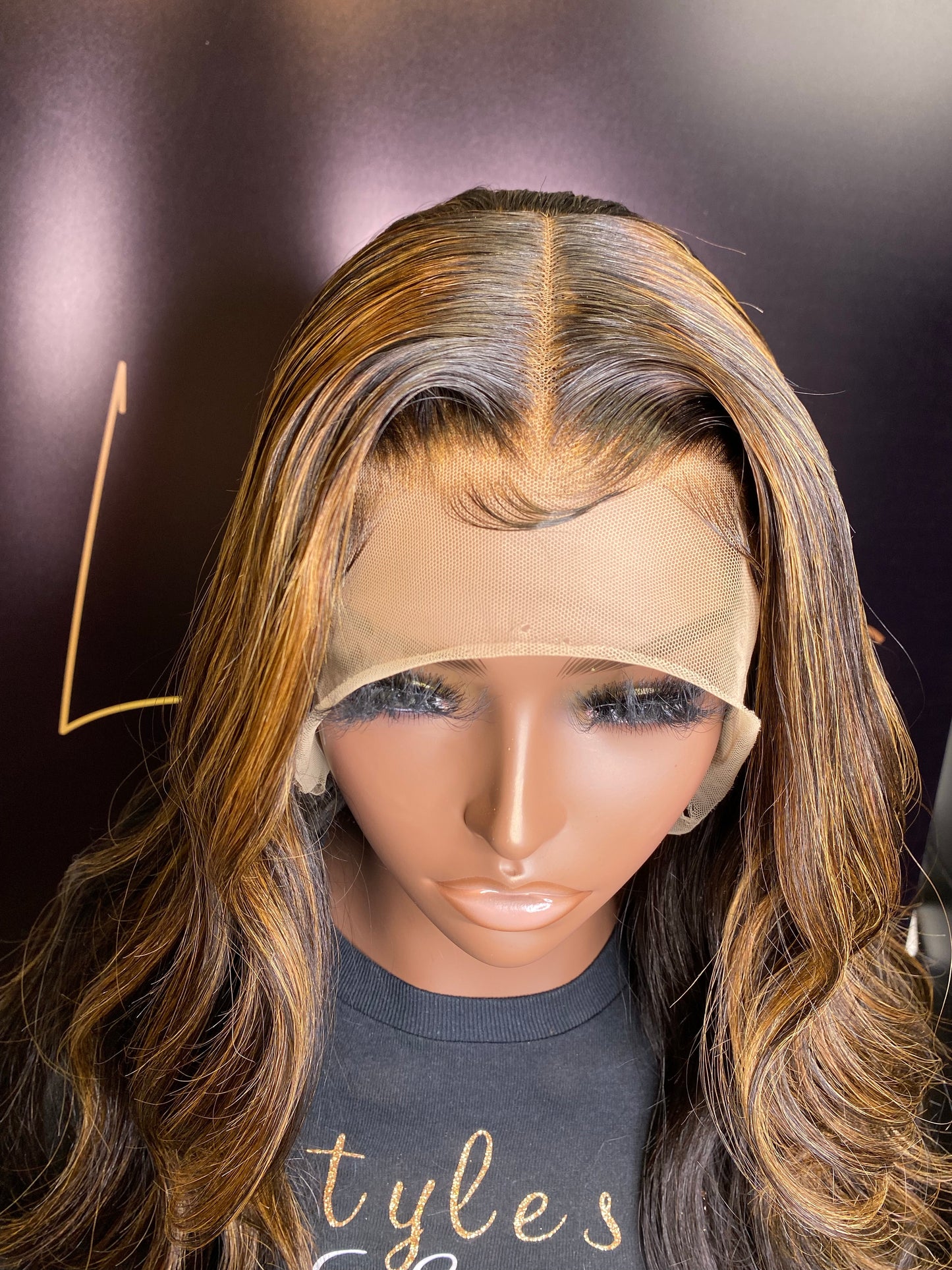 HD HIGHLIGHTED 26 INCH FRONTAL LACE WIG