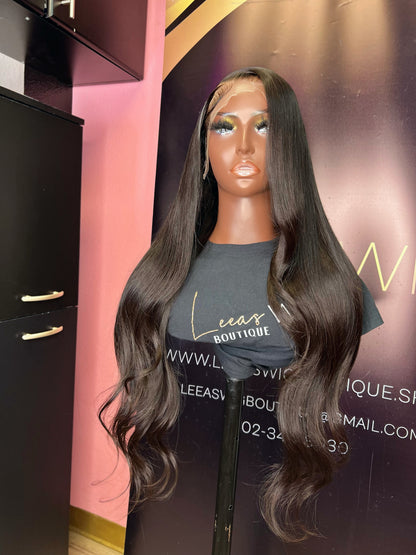 28 INCH HD NATURAL BLACK FRONTAL LACE WIG